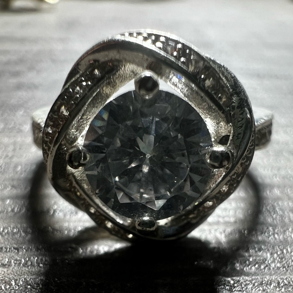 Silver toned rose ring with CZ stones